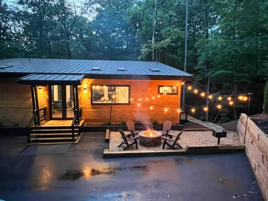 Modern Mountain Getaway With Hot Tub, Fire Pit Villa Sautee Nacoochee Buitenkant foto
